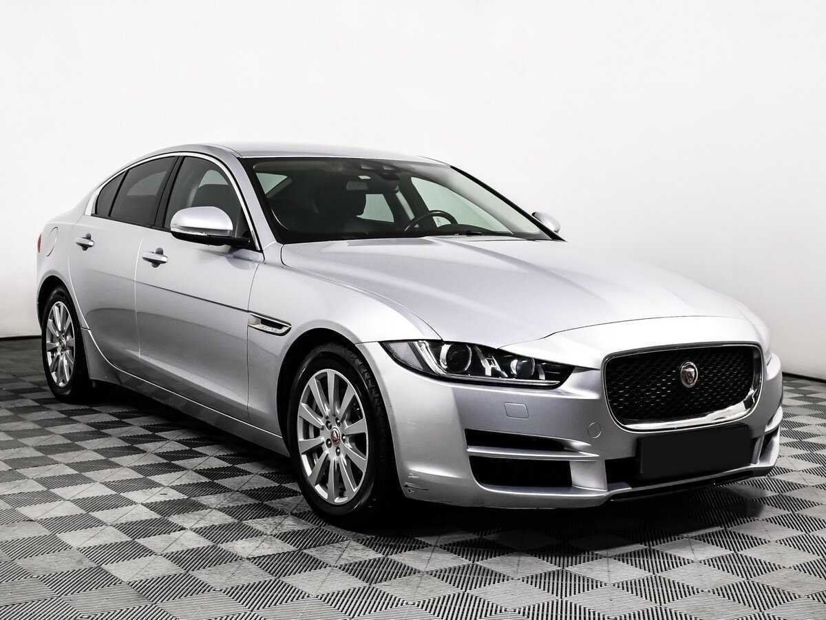 Jaguar XE