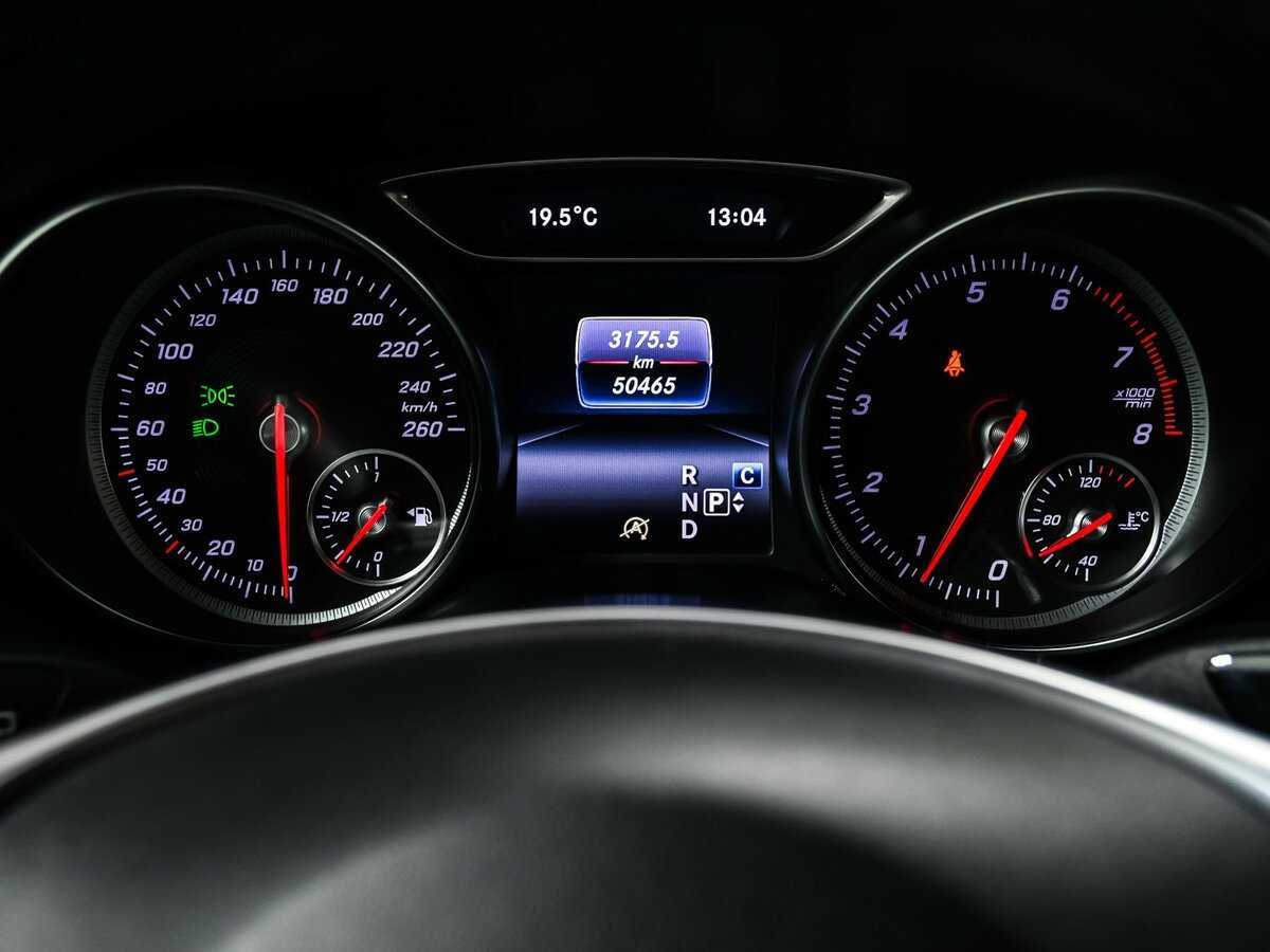 Купить Mercedes-Benz GLA 250, 2018, 50 565 км, фото №10