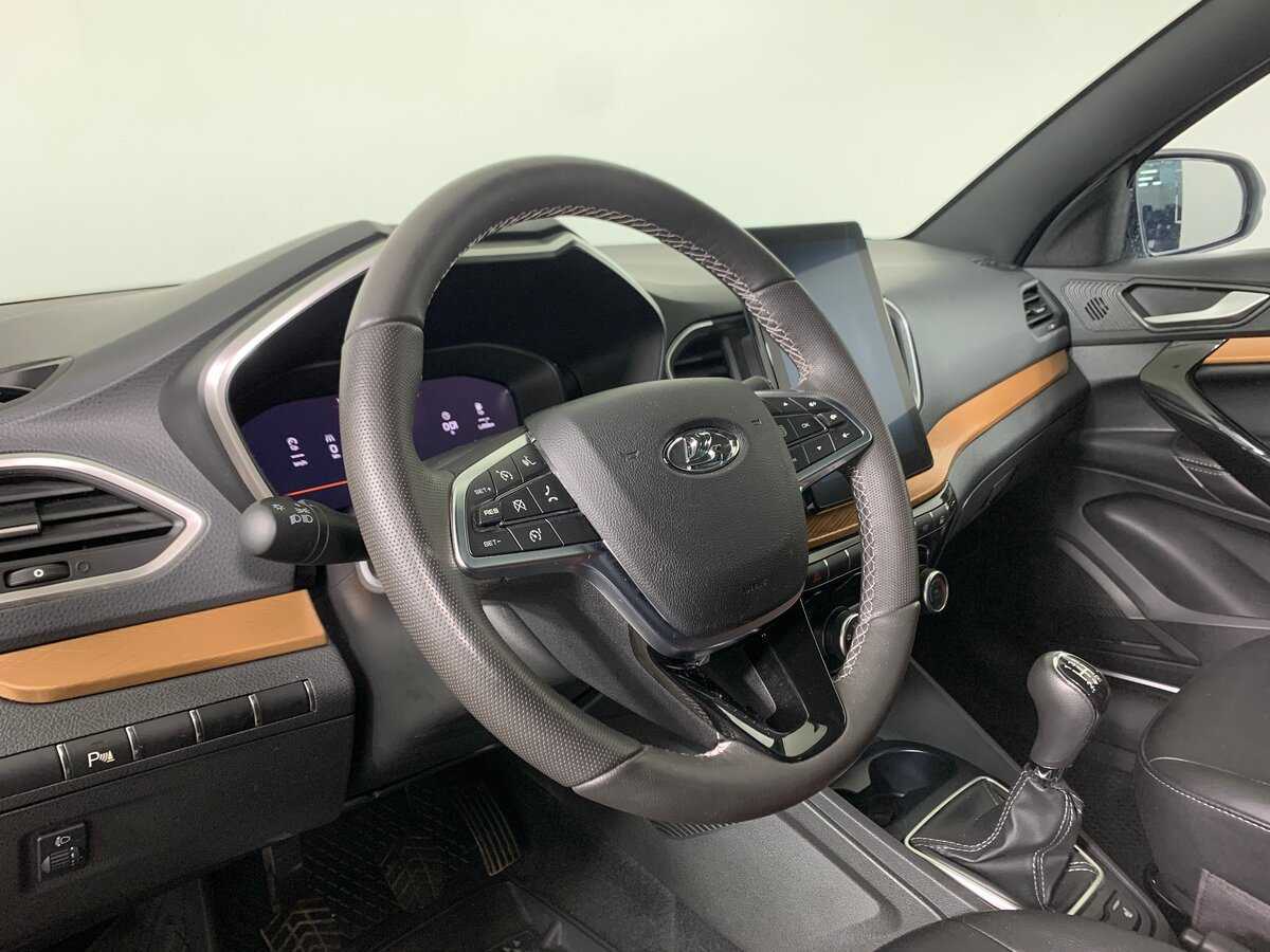 Купить Lada (ВАЗ) Vesta Cross, 2023, 34 072 км, фото №12