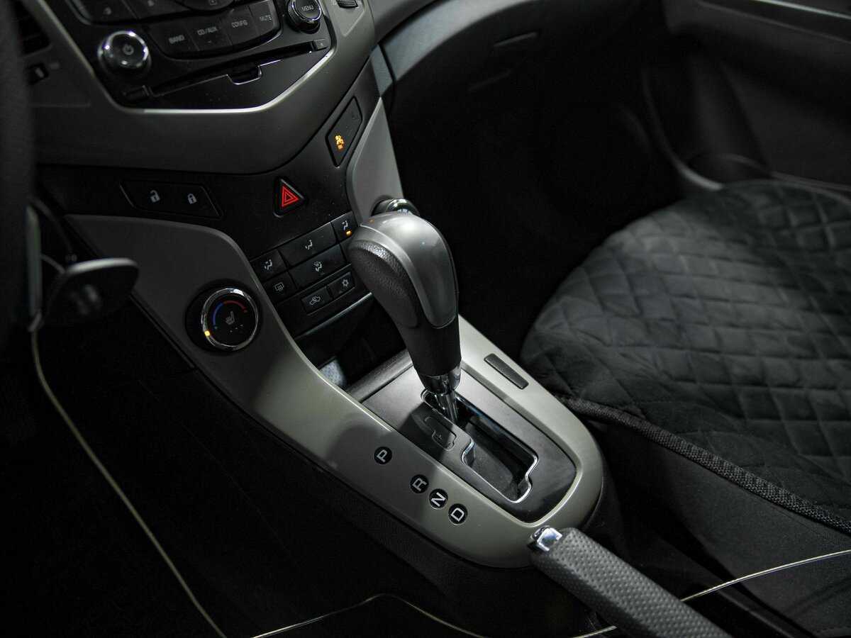 Купить Chevrolet Cruze, 2011, 174 714 км, фото №10