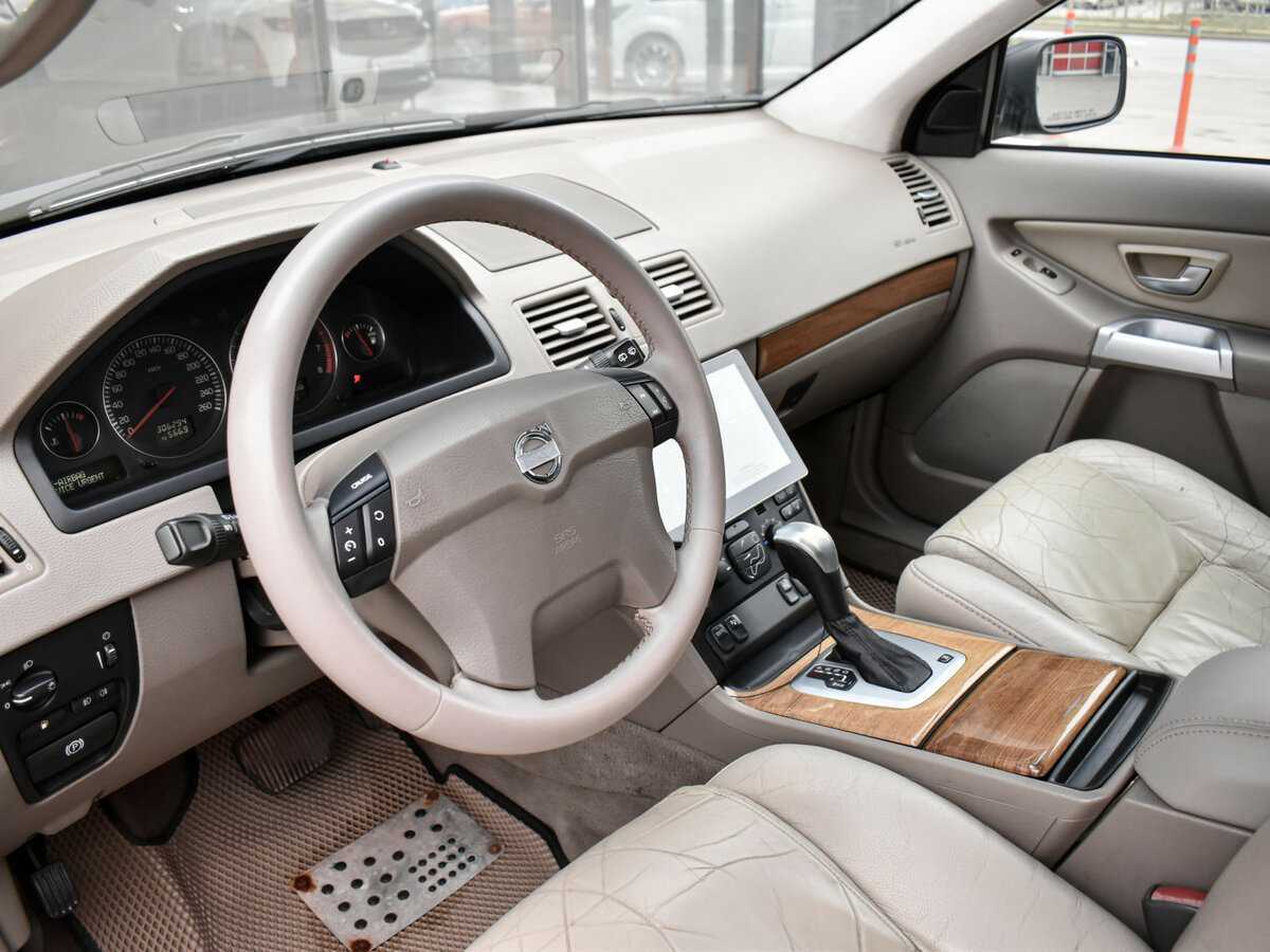 Купить Volvo XC90, 2004, 306 208 км, фото №9