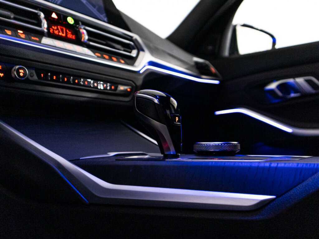 Купить BMW 3 серии 330i, 2019, 93 187 км, фото №30