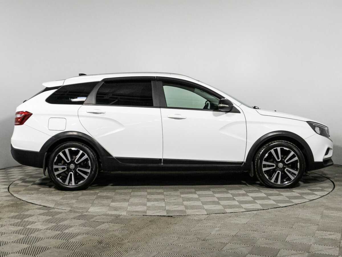 Купить Lada (ВАЗ) Vesta SW Cross, 2018, 107 231 км, фото №4