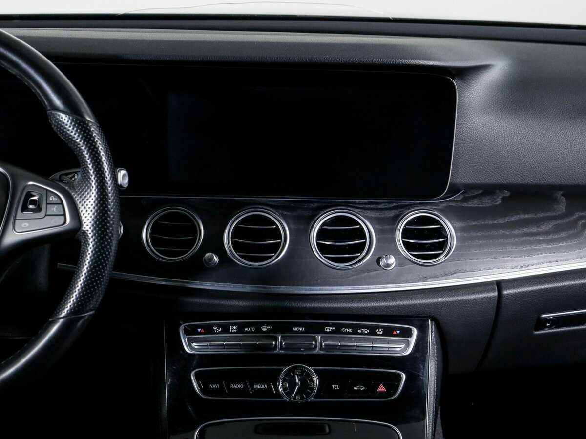 Купить Mercedes-Benz E-Класс 300, 2017, 133 588 км, фото №13
