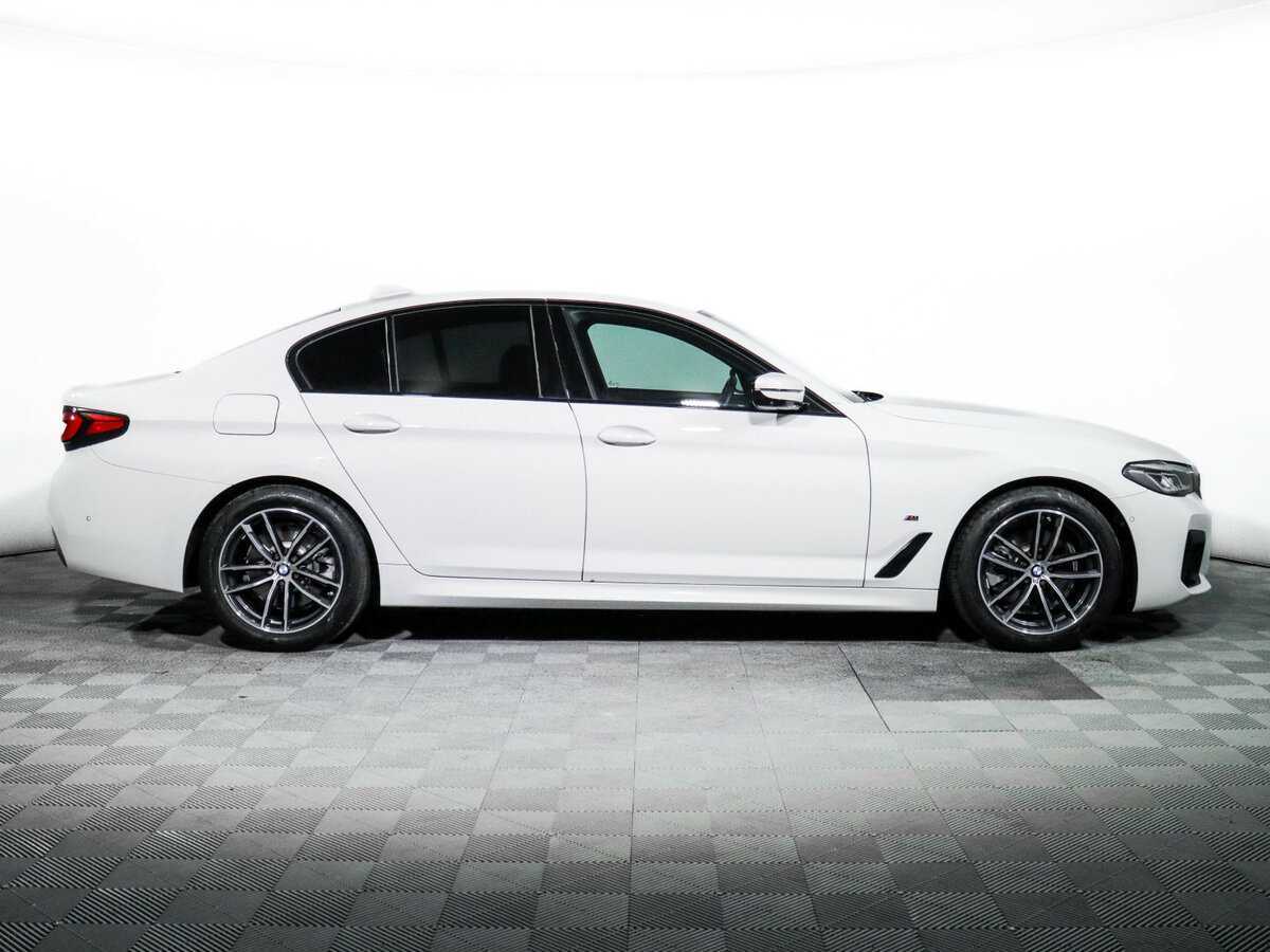 Купить BMW 5 серии 520d xDrive, 2021, 51 459 км, фото №4