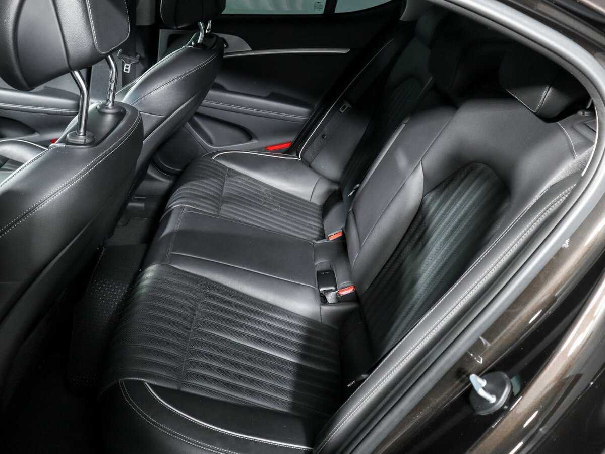 Купить Genesis G70, 2018, 60 596 км, фото №7