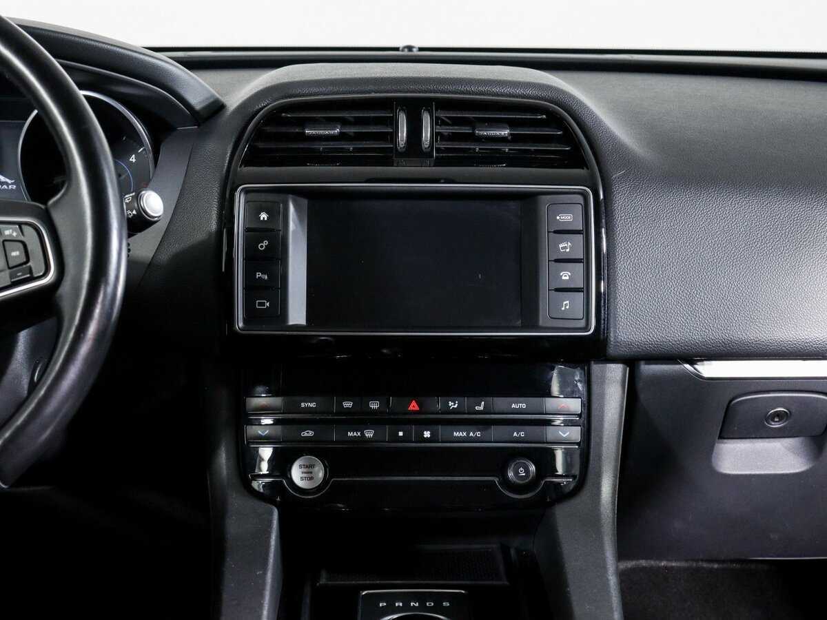 Купить Jaguar F-Pace, 2017, 124 874 км, фото №13