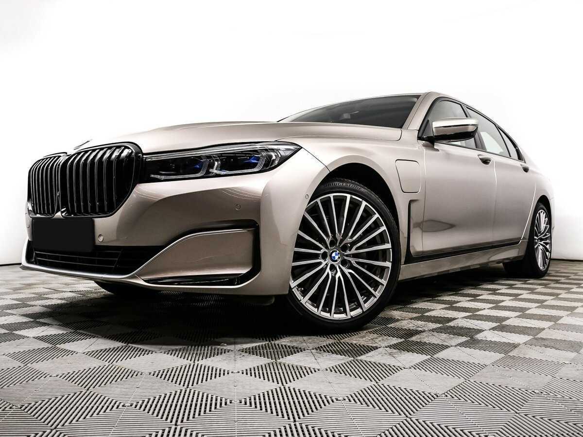Купить BMW 7 серии 745e, 2019, 50 846 км, фото №18