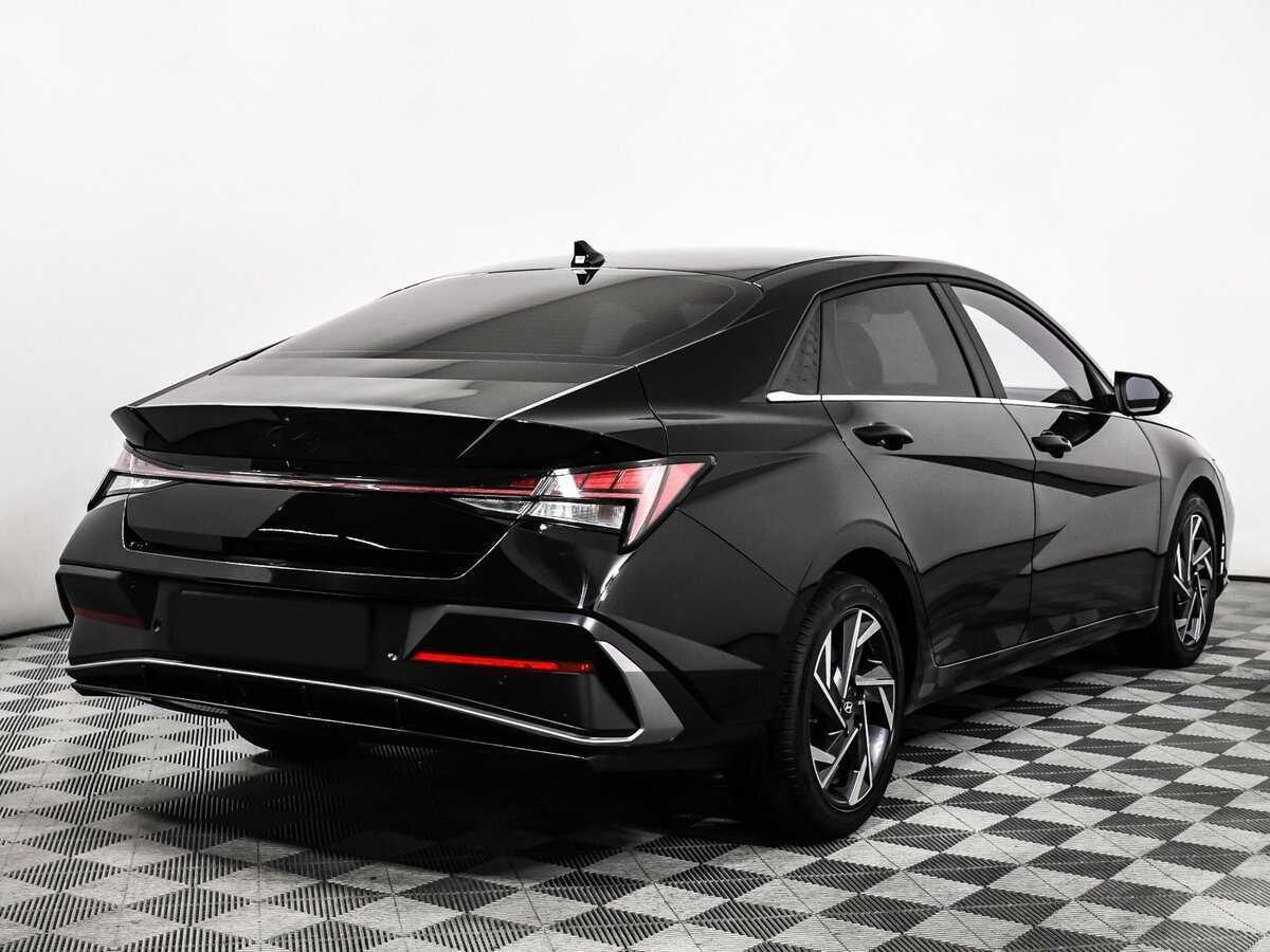 Купить Hyundai Elantra, 2024, 18 571 км, фото №5