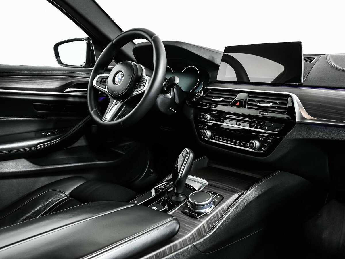 Купить BMW 5 серии 530d xDrive, 2018, 126 517 км, фото №9