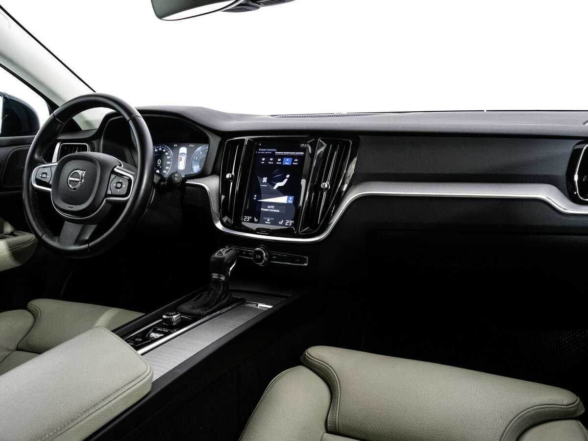 Купить Volvo V60 Cross Country, 2019, 112 409 км, фото №7