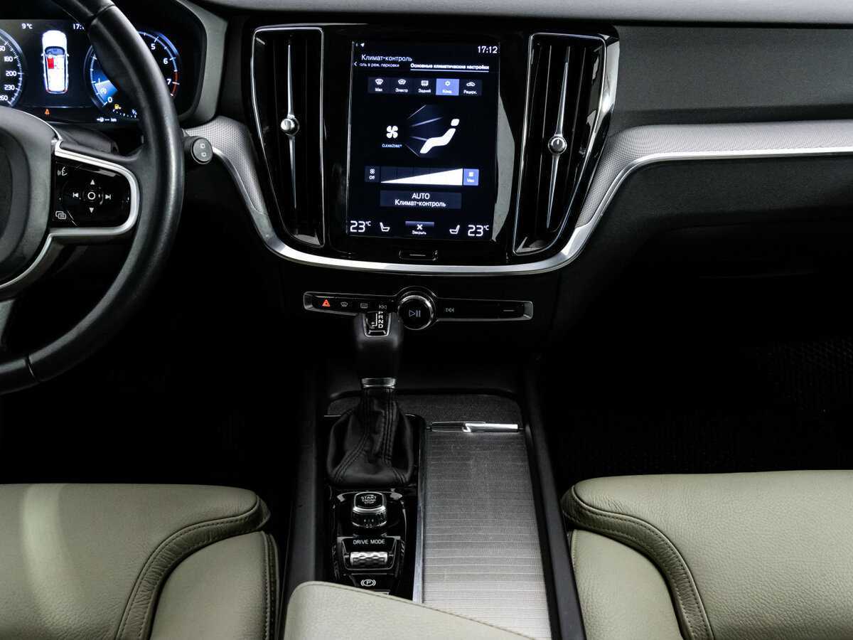 Купить Volvo V60 Cross Country, 2019, 112 409 км, фото №11