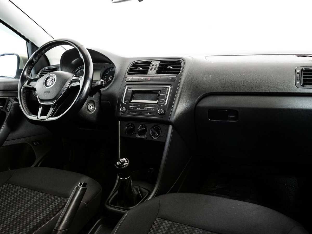 Купить Volkswagen Polo, 2016, 230 690 км, фото №8