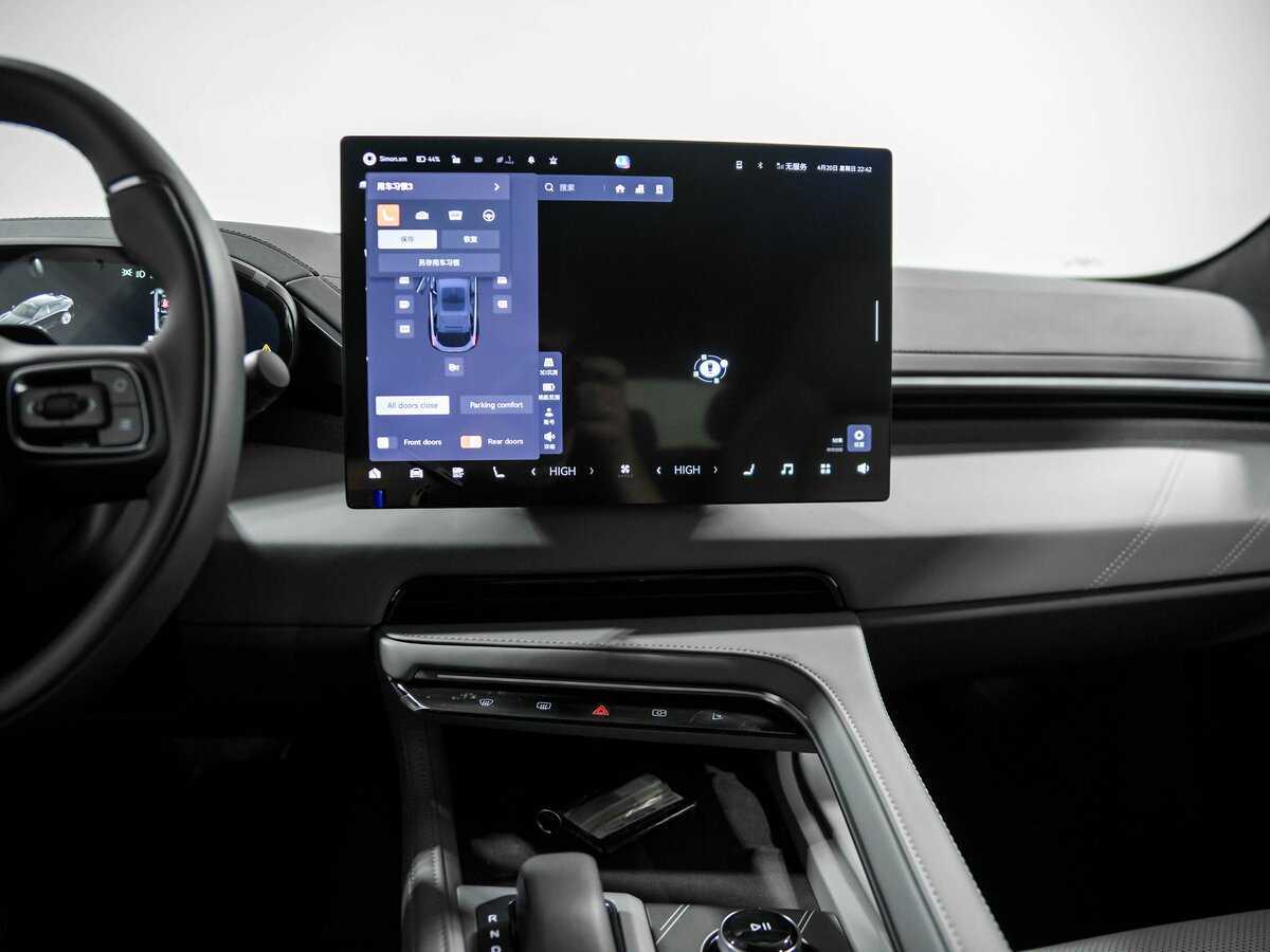 Купить Zeekr 001 100 kWh, 2024, 42 км, фото №12