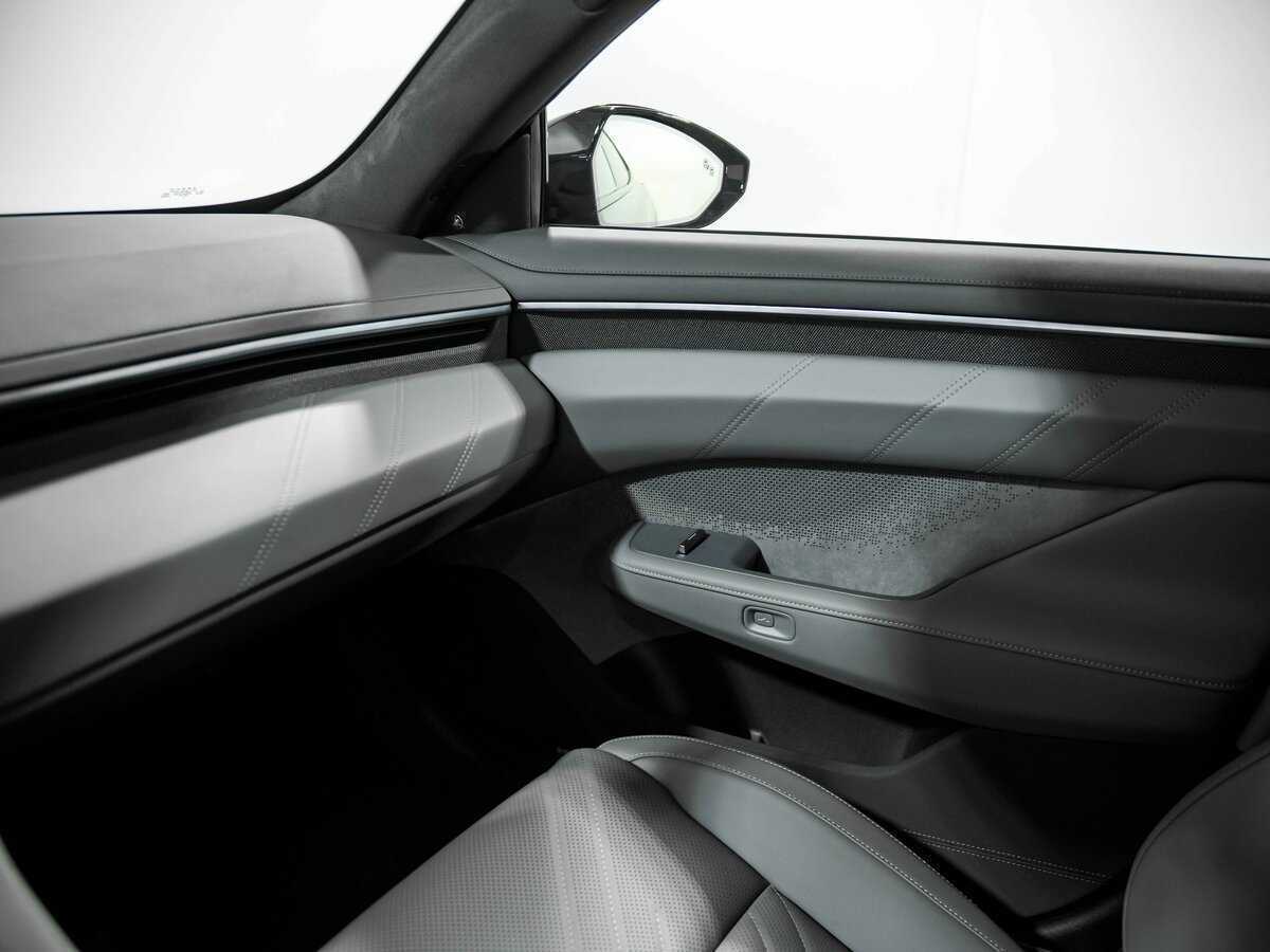 Купить Zeekr 001 100 kWh, 2024, 42 км, фото №17