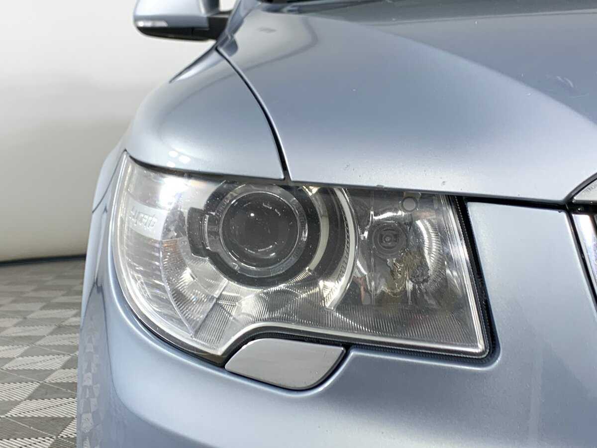 Купить Skoda Superb, 2011, 293 603 км, фото №10