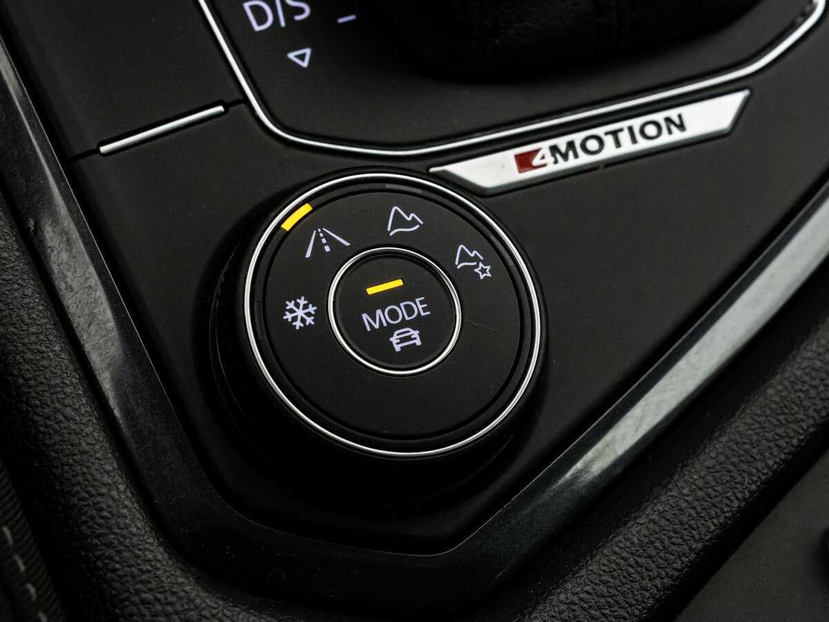 Купить Volkswagen Tiguan, 2019, 65 070 км, фото №16