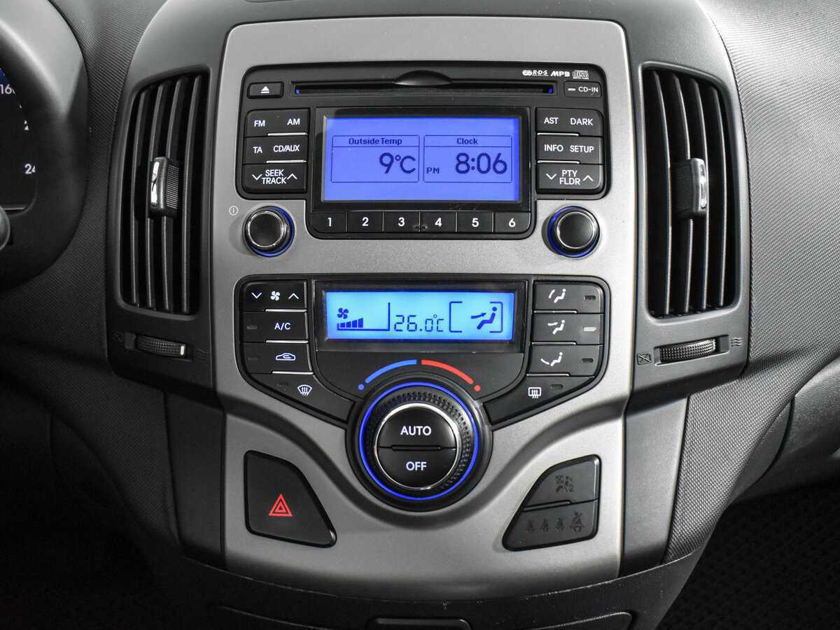 Купить Hyundai i30, 2009, 194 410 км, фото №15