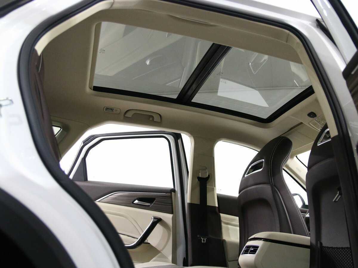 Купить FAW Bestune T77, 2023, 104 км, фото №11