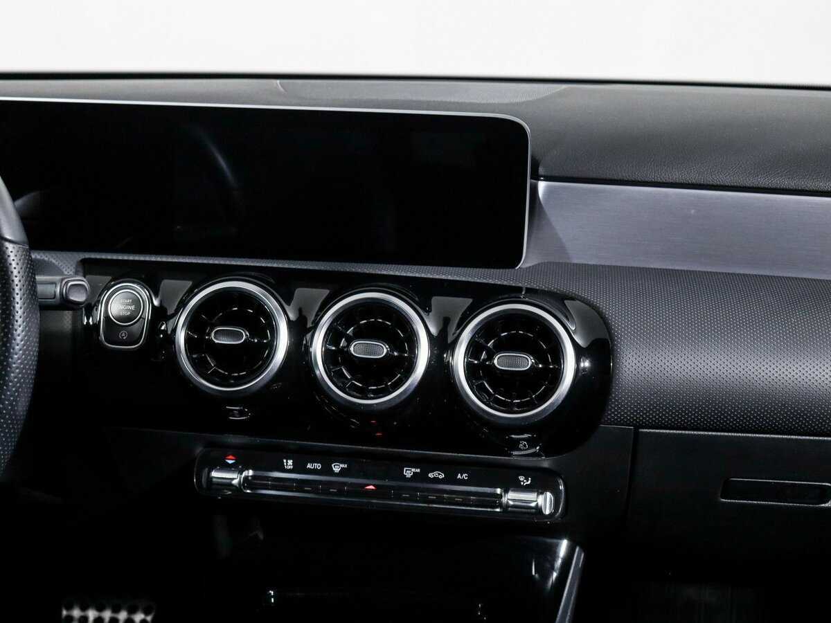 Купить Mercedes-Benz A-Класс 200, 2020, 51 500 км, фото №10