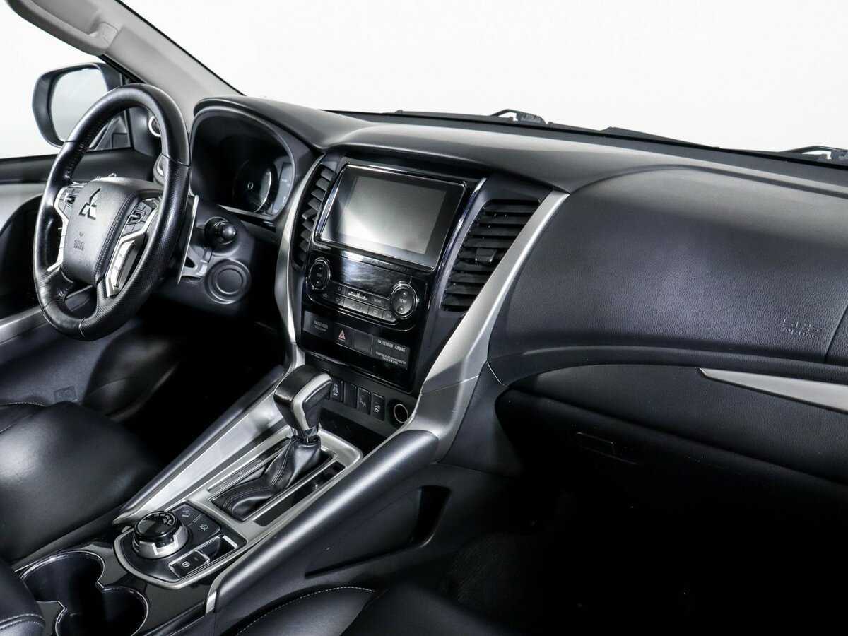 Купить Mitsubishi Pajero Sport, 2019, 104 323 км, фото №9