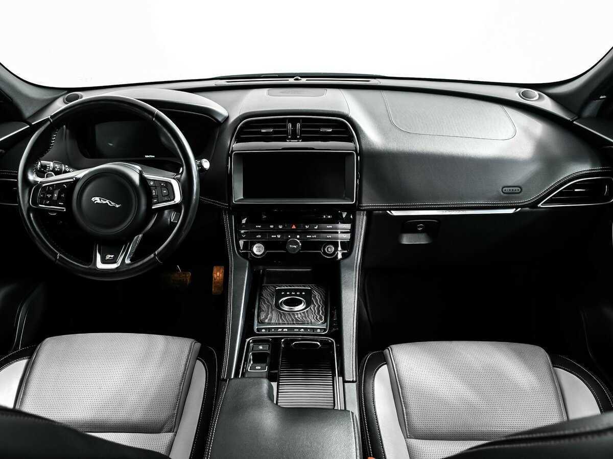 Купить Jaguar F-Pace, 2018, 109 350 км, фото №11