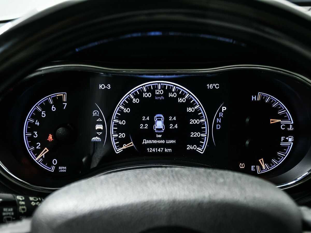 Купить Jeep Grand Cherokee, 2017, 123 338 км, фото №10