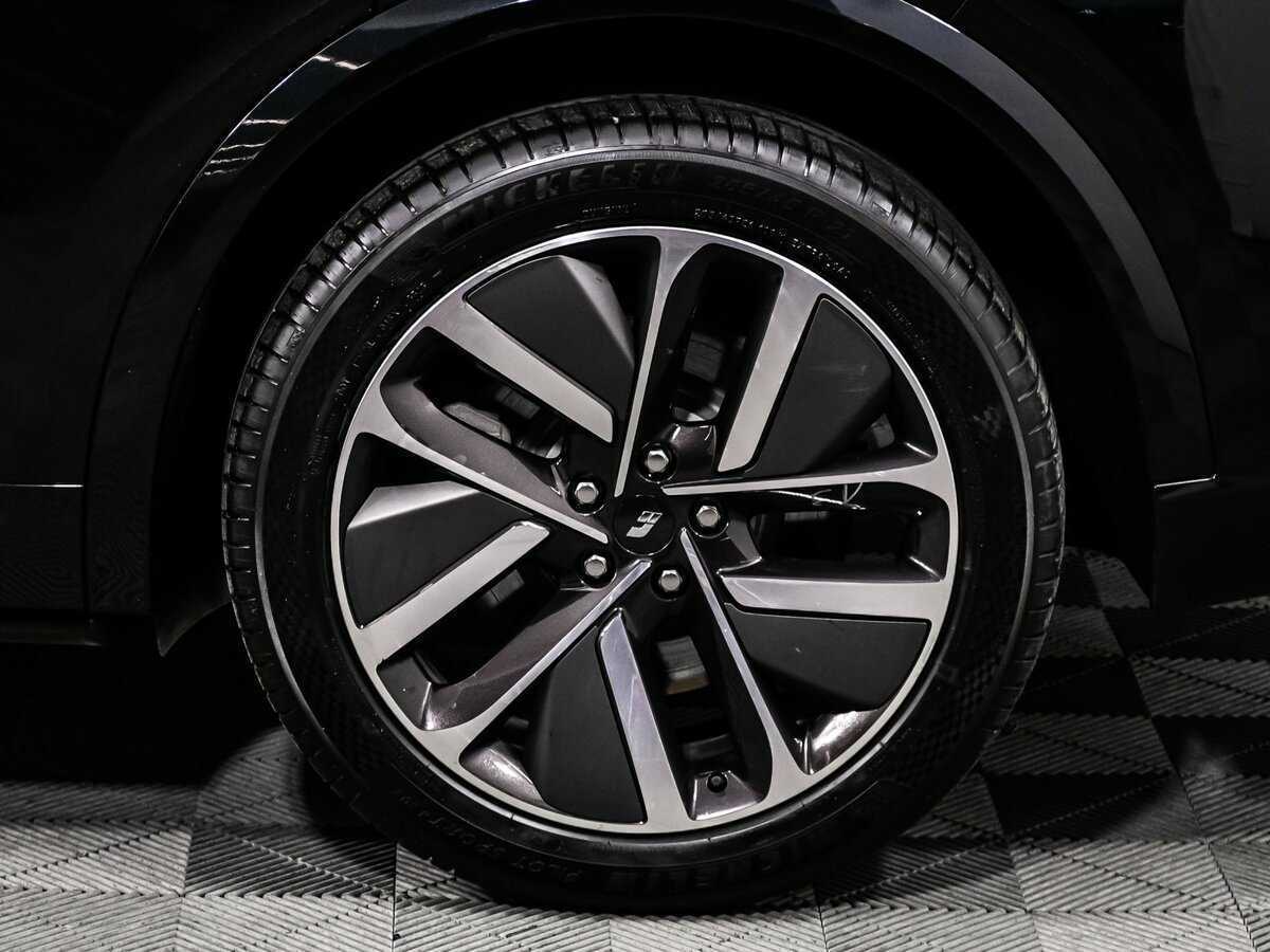 Купить Lixiang L9 44.5 kWh, 2024, 8 496 км, фото №20