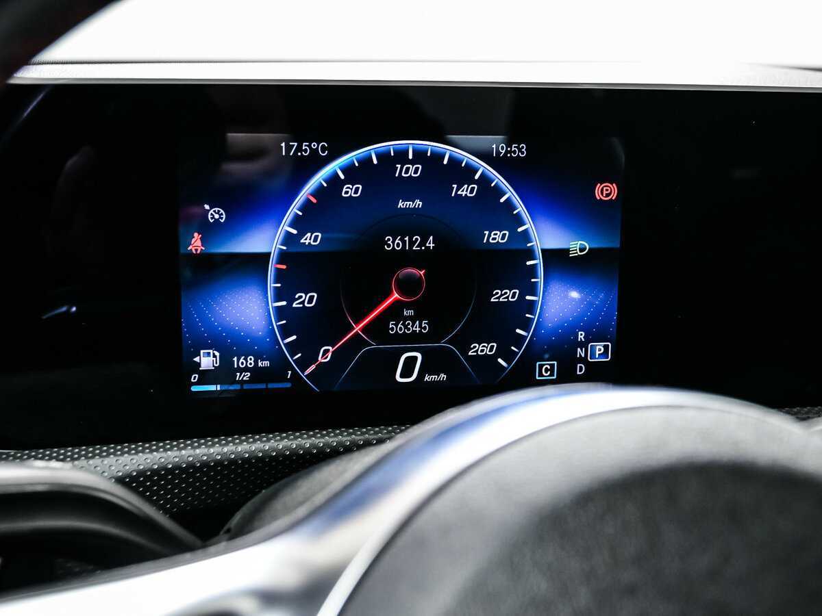 Купить Mercedes-Benz CLA 200, 2020, 56 170 км, фото №10