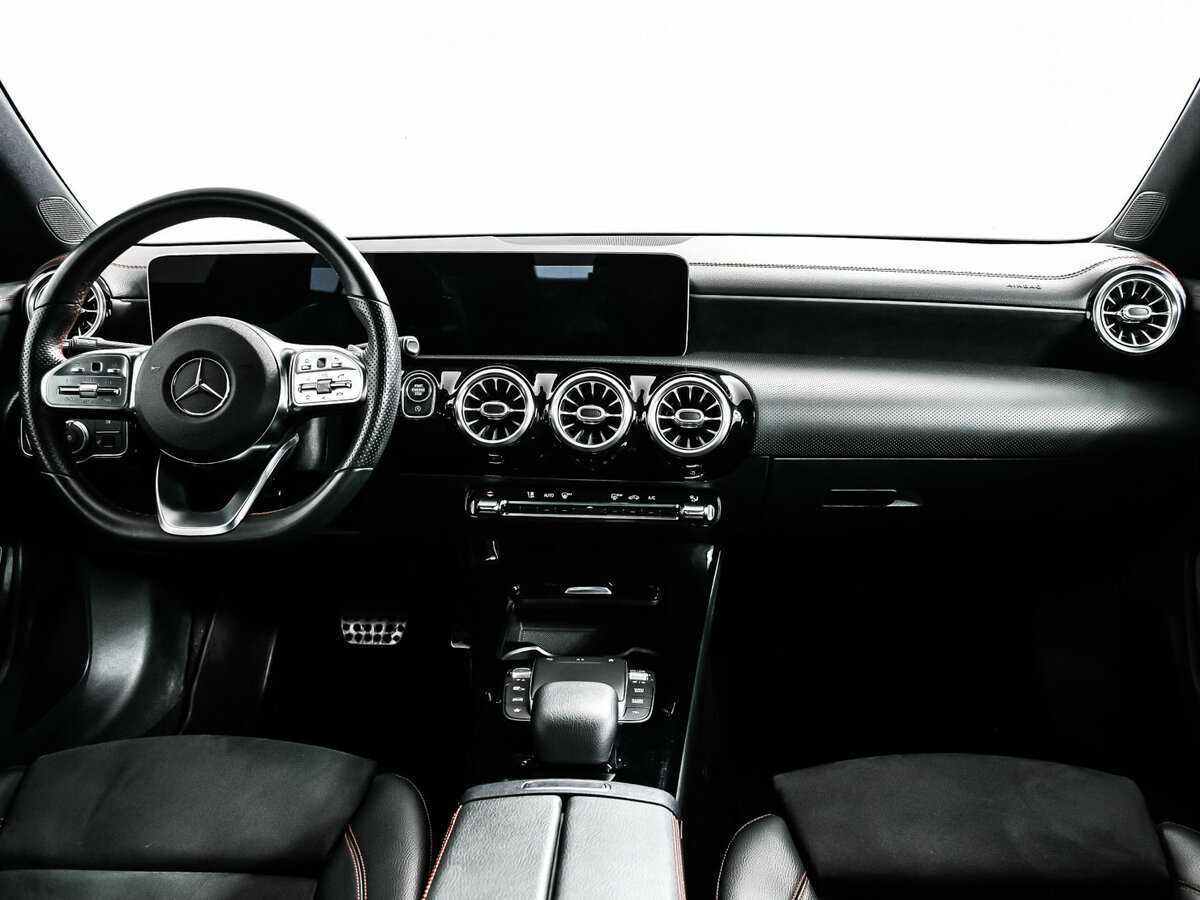 Купить Mercedes-Benz CLA 200, 2020, 56 170 км, фото №11