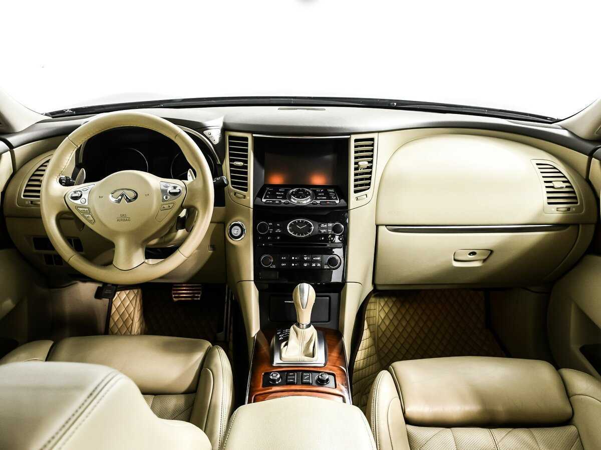 Купить Infiniti QX70, 2015, 94 087 км, фото №11