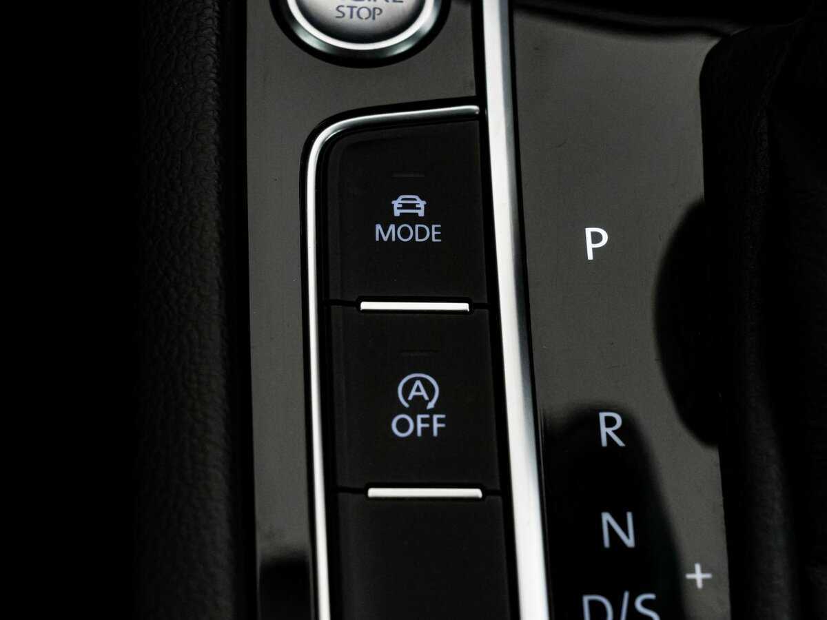 Купить Volkswagen Passat DSG7, 2018, 164 083 км, фото №16