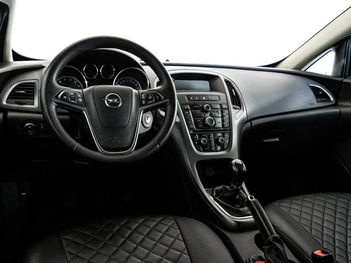 Купить Opel Astra GTC, 2011, 105 476 км, фото №9