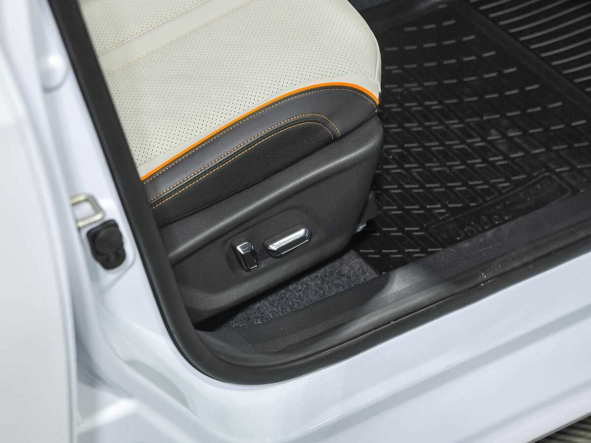 Купить Dongfeng Shine Max, 2023, 80 км, фото №14