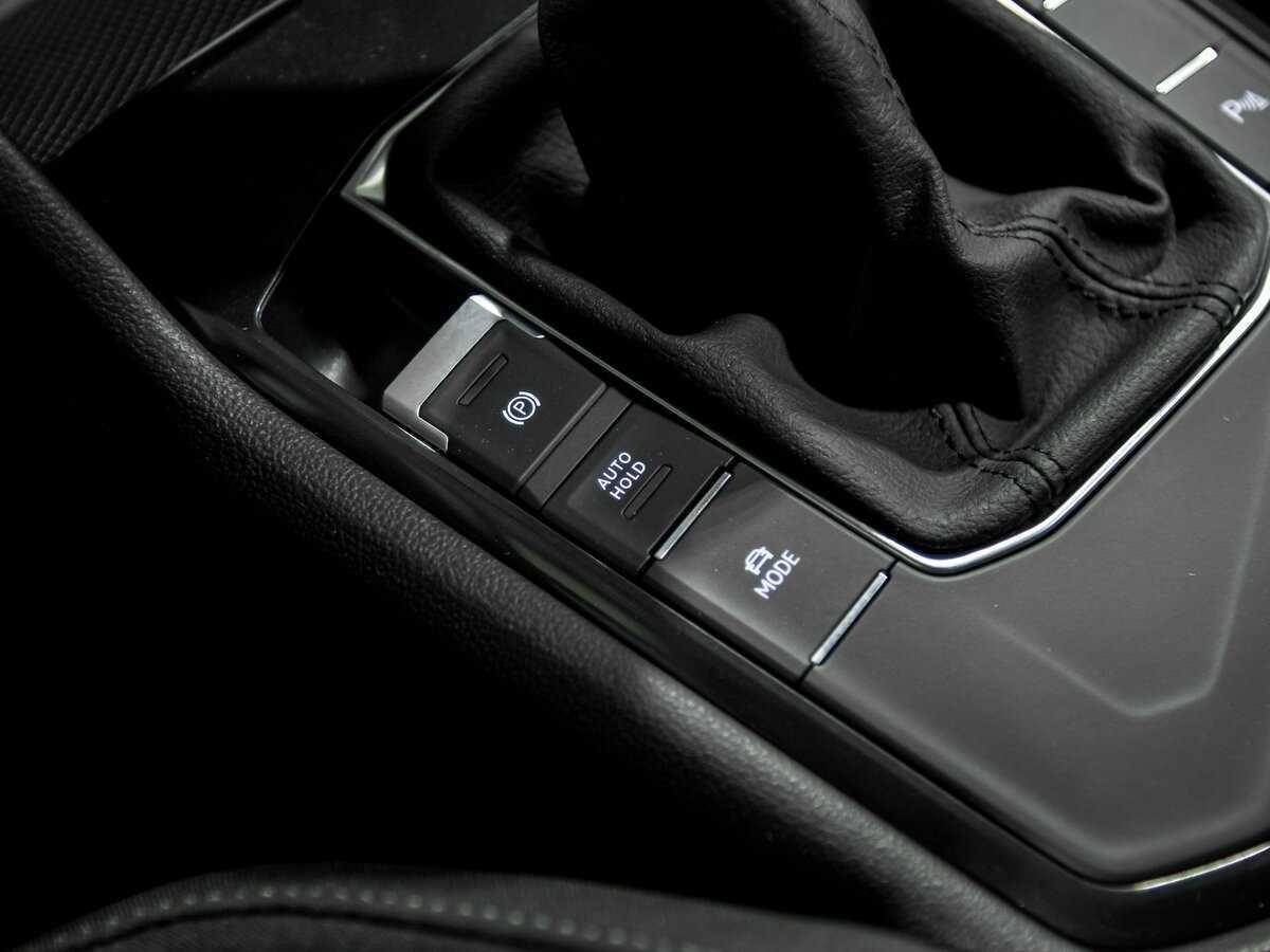 Купить Volkswagen Tiguan, 2022, 15 355 км, фото №11