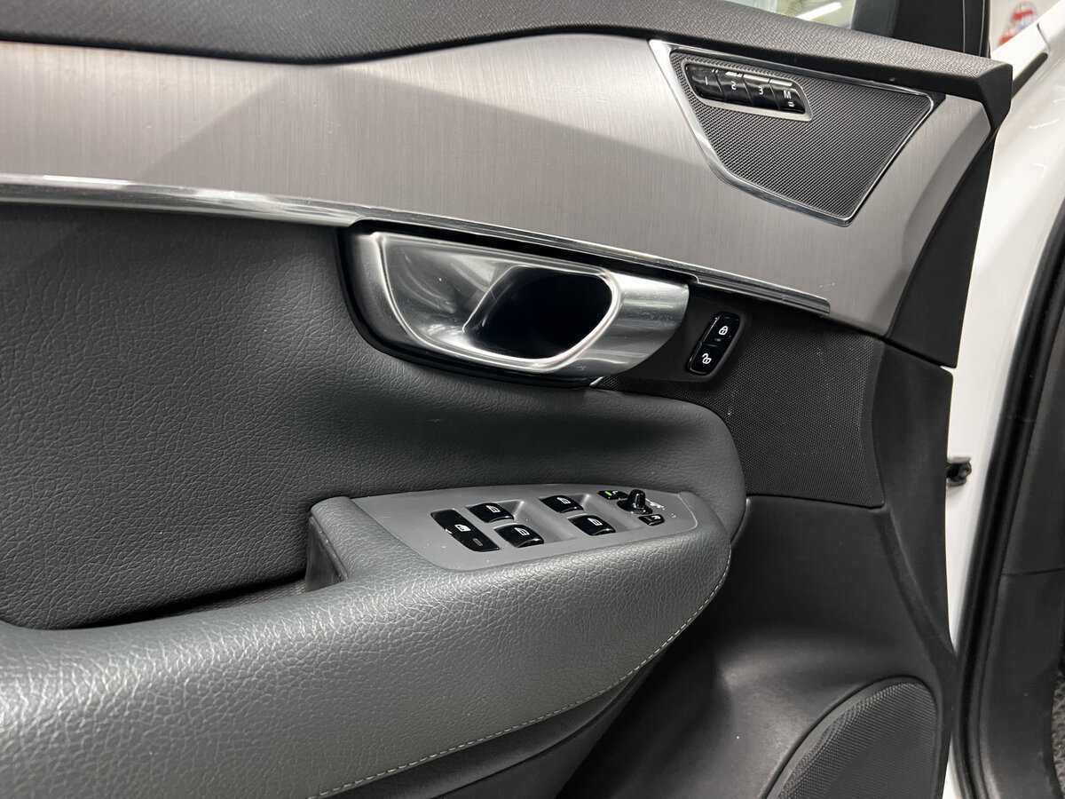 Купить Volvo XC90, 2020, 124 832 км, фото №22