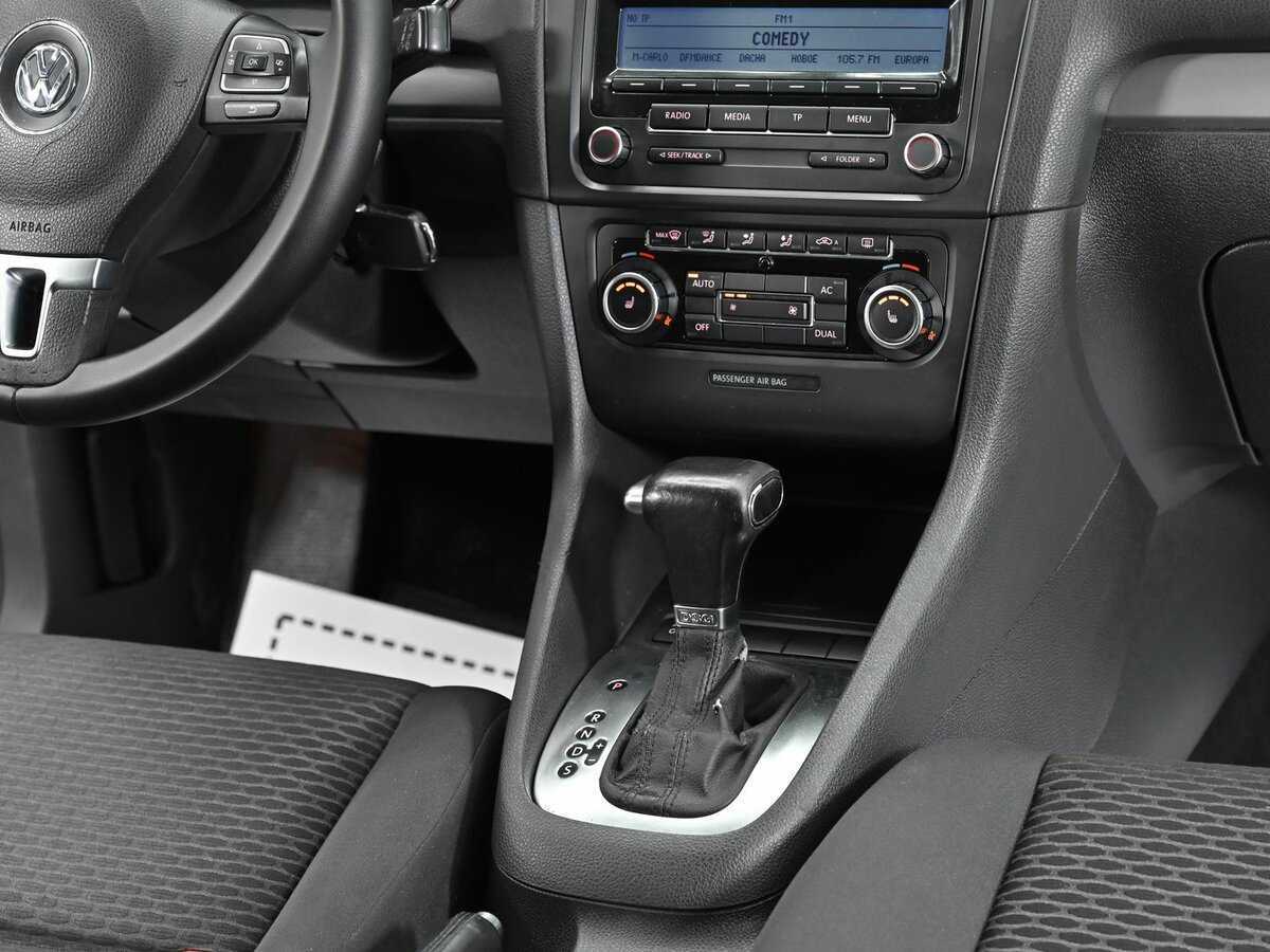 Купить Volkswagen Golf, 2010, 195 000 км, фото №8