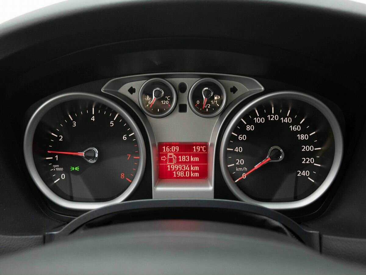 Купить Ford Focus, 2010, 199 712 км, фото №16