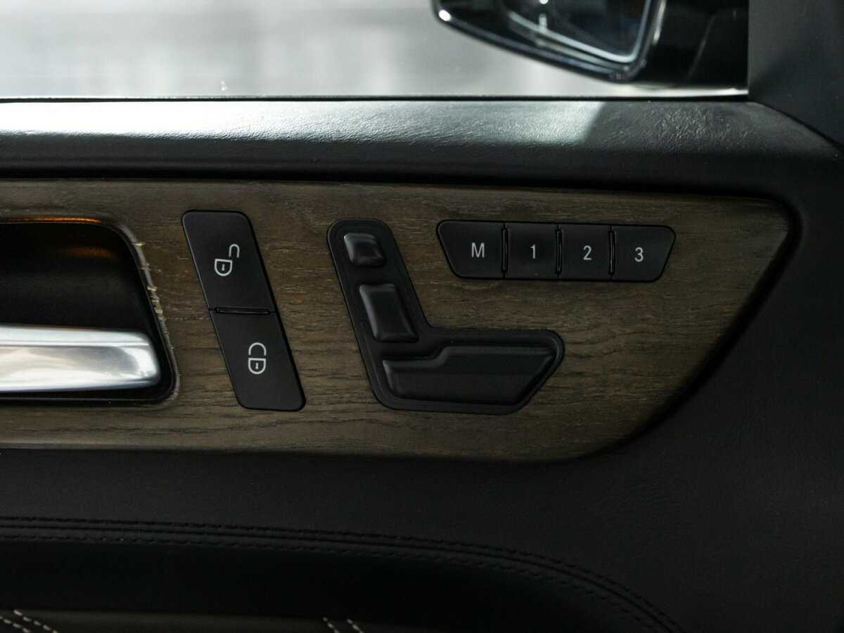 Купить Mercedes-Benz GL-Класс AMG 63 AMG, 2013, 181 075 км, фото №25