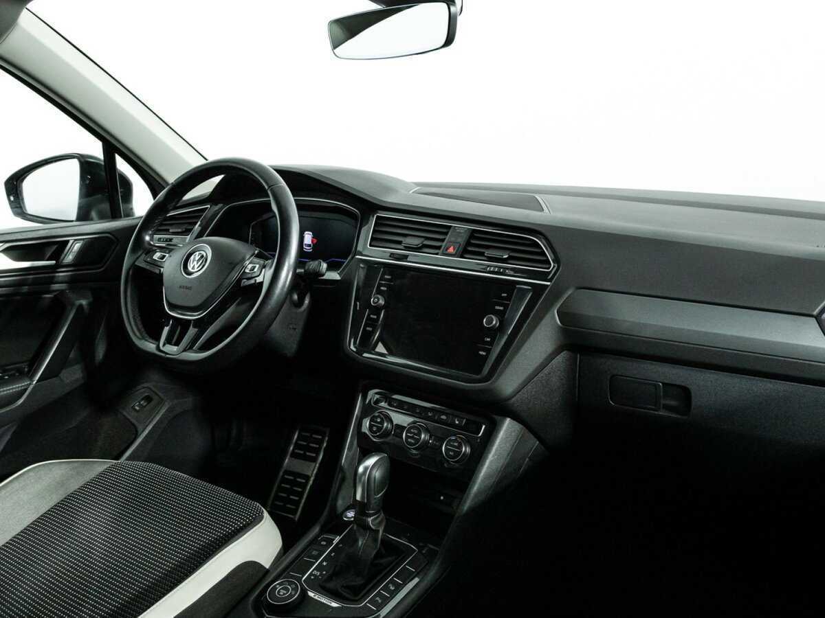 Купить Volkswagen Tiguan, 2020, 114 787 км, фото №9