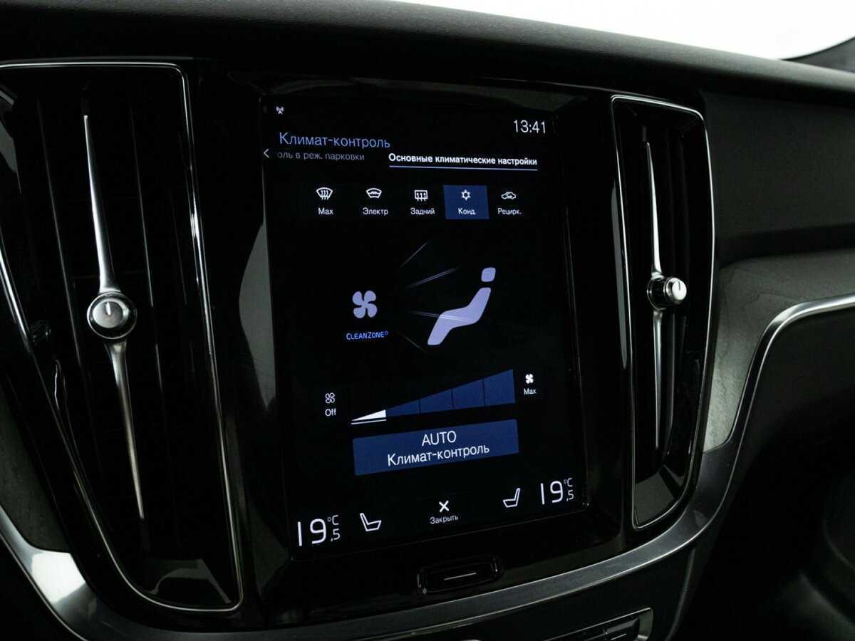 Купить Volvo V60 Cross Country, 2019, 141 245 км, фото №21