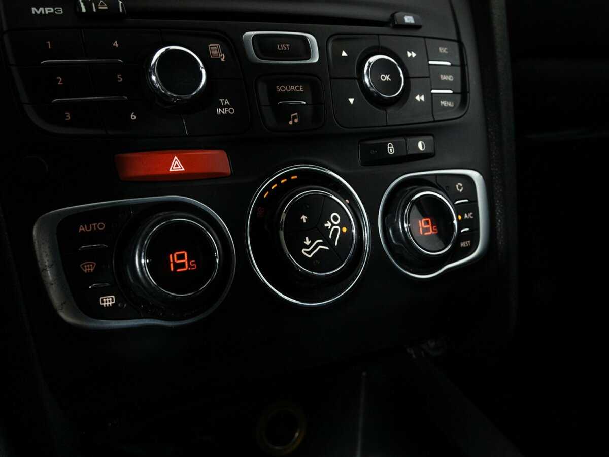 Купить Citroen C4, 2011, 170 087 км, фото №15