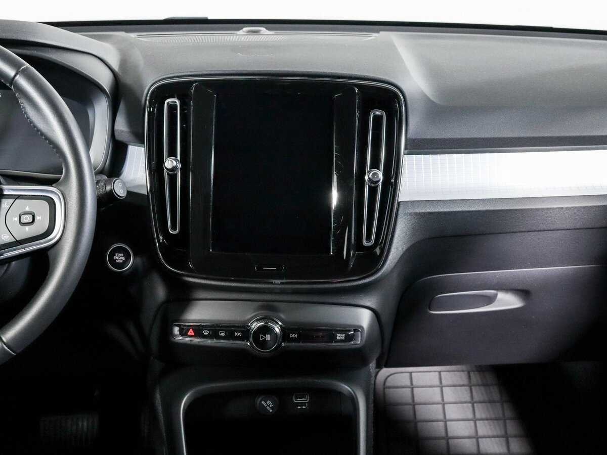 Купить Volvo XC40, 2018, 21 605 км, фото №10