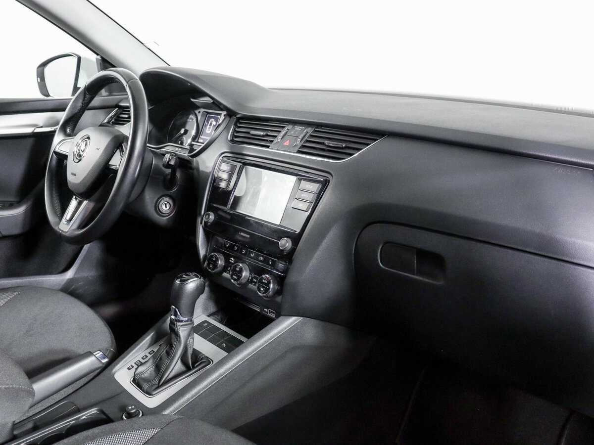 Купить Skoda Octavia, 2019, 62 500 км, фото №9