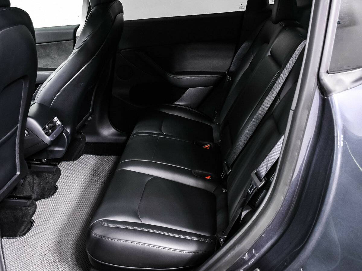 Купить Tesla Model Y Long Range, 2021, 31 018 км, фото №11