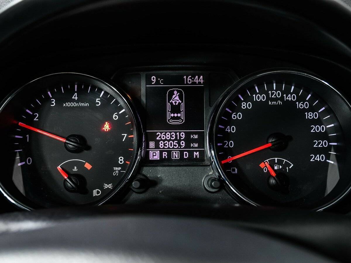 Купить Nissan Qashqai, 2010, 268 278 км, фото №10