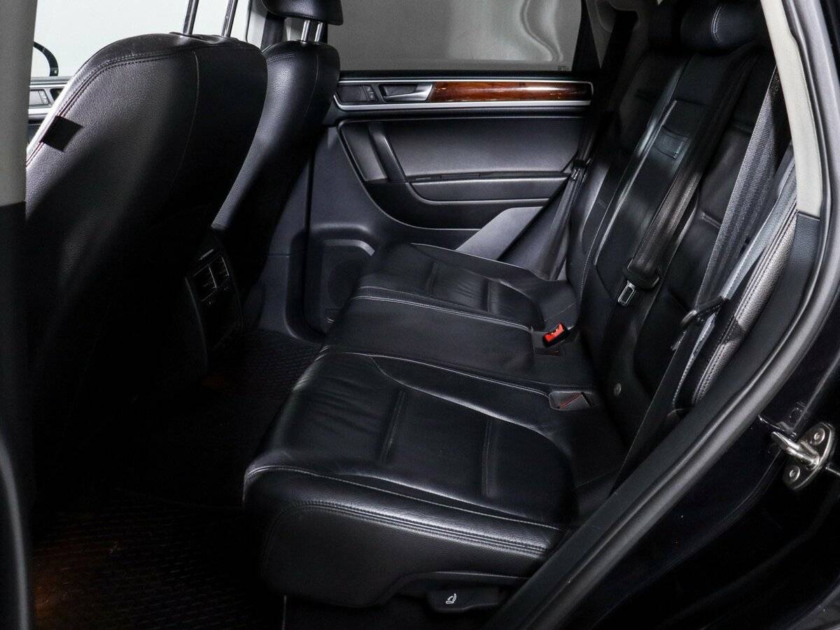 Купить Volkswagen Touareg, 2010, 251 534 км, фото №10