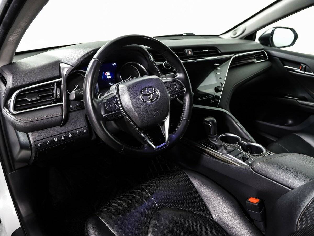 Купить Toyota Camry, 2020, 88 123 км, фото №13