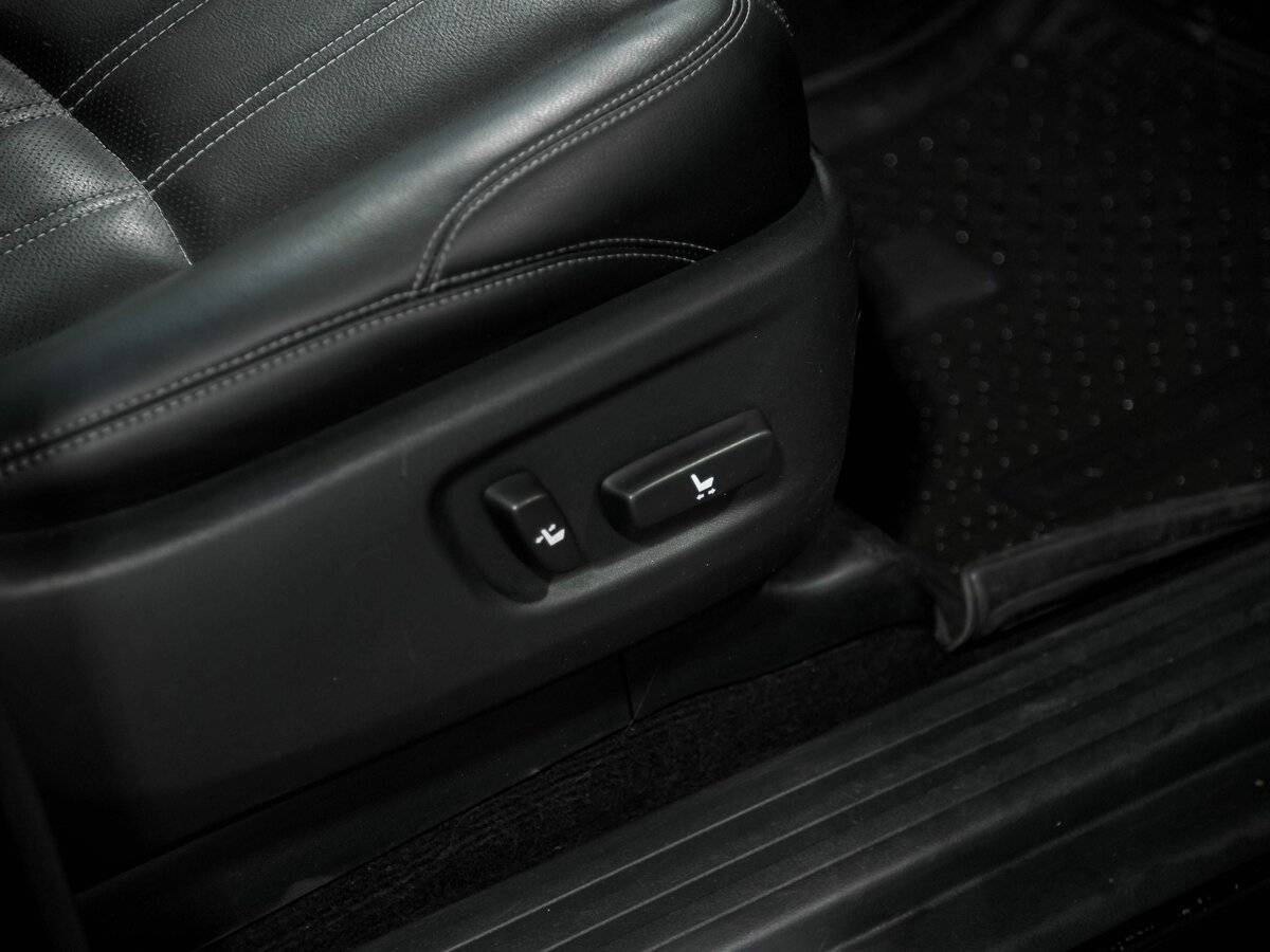 Купить Toyota Land Cruiser Prado, 2017, 296 680 км, фото №25