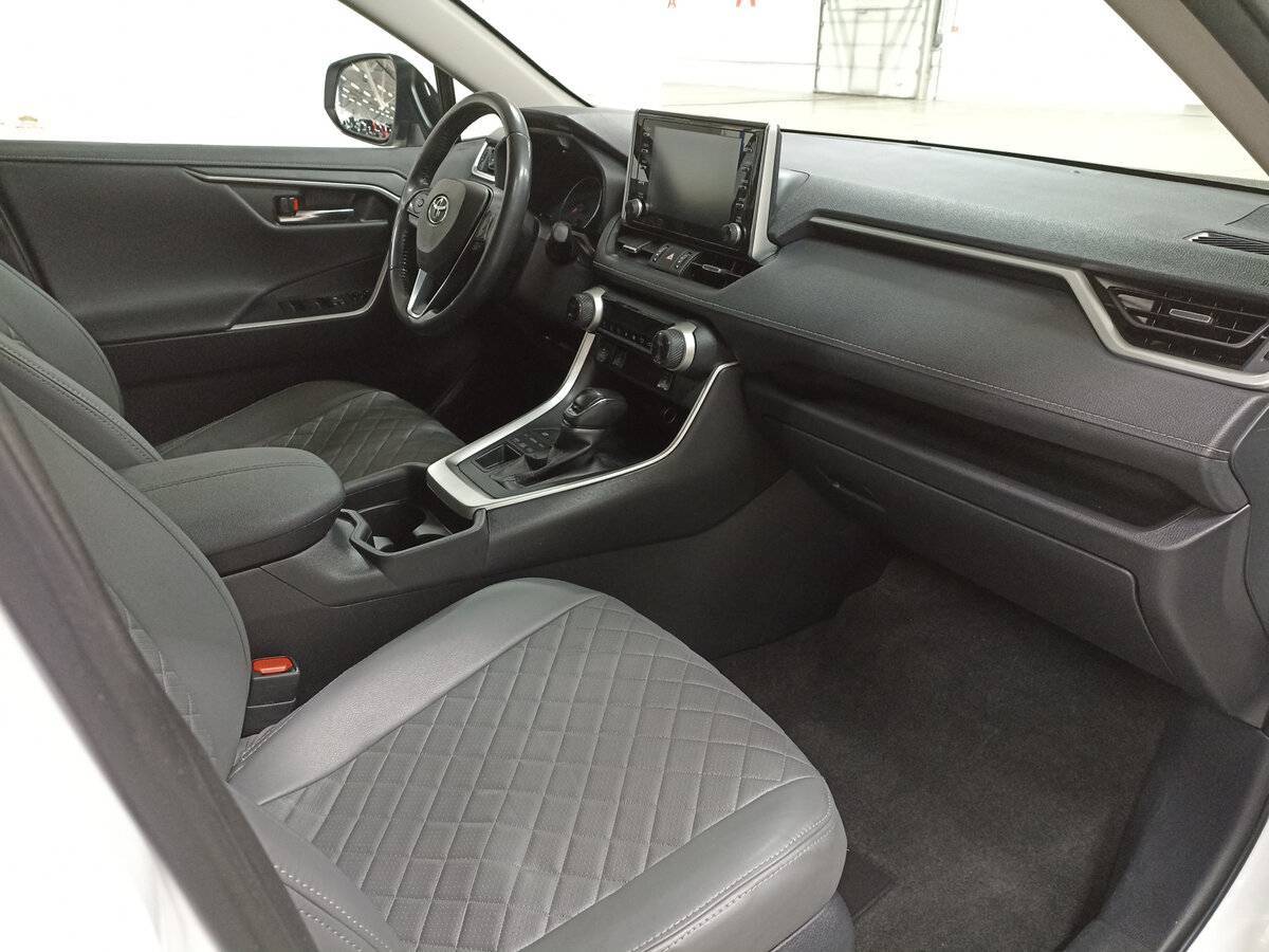 Купить Toyota RAV4, 2021, 68 808 км, фото №11